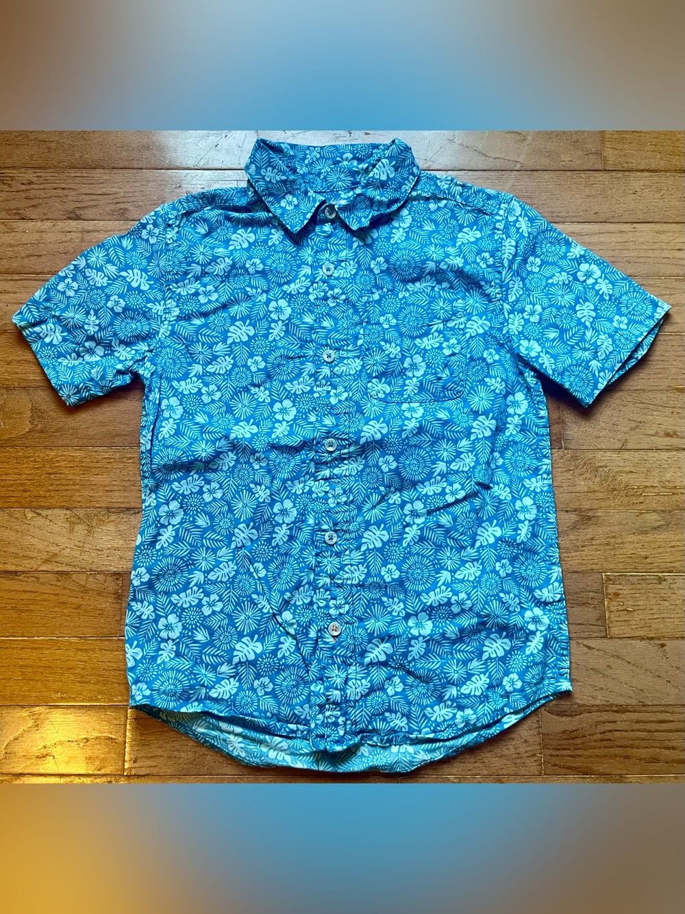 Boy’s Blue Hibiscus Hawaiian Shirt szS